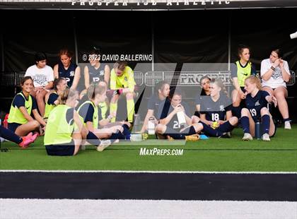 Thumbnail 3 in Reedy vs. Wakeland (UIL Regional Quarterfinal Playoff) photogallery.