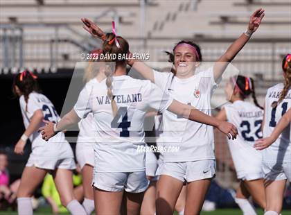 Thumbnail 1 in Reedy vs. Wakeland (UIL Regional Quarterfinal Playoff) photogallery.