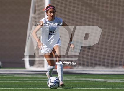 Thumbnail 1 in Reedy vs. Wakeland (UIL Regional Quarterfinal Playoff) photogallery.