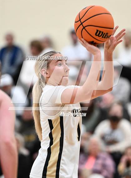 Thumbnail 2 in Dardanelle @ Pottsville photogallery.
