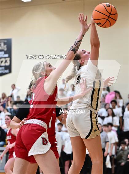 Thumbnail 2 in Dardanelle @ Pottsville photogallery.