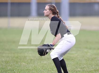 Thumbnail 1 in First Colonial @ Landstown photogallery.