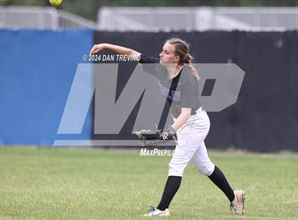 Thumbnail 1 in First Colonial @ Landstown photogallery.