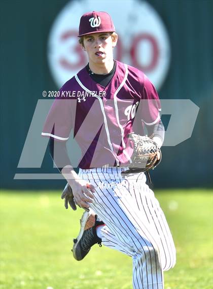Thumbnail 3 in Bonham vs Whitesboro (Pottsboro Invitational) photogallery.