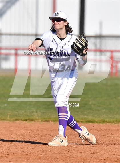 Thumbnail 1 in Bonham vs Whitesboro (Pottsboro Invitational) photogallery.