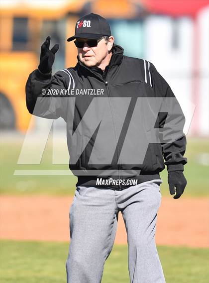 Thumbnail 1 in Bonham vs Whitesboro (Pottsboro Invitational) photogallery.