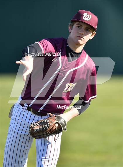 Thumbnail 3 in Bonham vs Whitesboro (Pottsboro Invitational) photogallery.