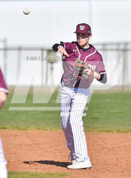 Thumbnail 3 in Bonham vs Whitesboro (Pottsboro Invitational) photogallery.