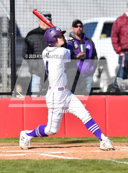Thumbnail 1 in Bonham vs Whitesboro (Pottsboro Invitational) photogallery.