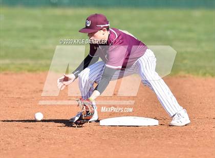 Thumbnail 1 in Bonham vs Whitesboro (Pottsboro Invitational) photogallery.