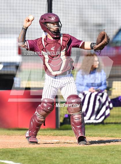 Thumbnail 2 in Bonham vs Whitesboro (Pottsboro Invitational) photogallery.