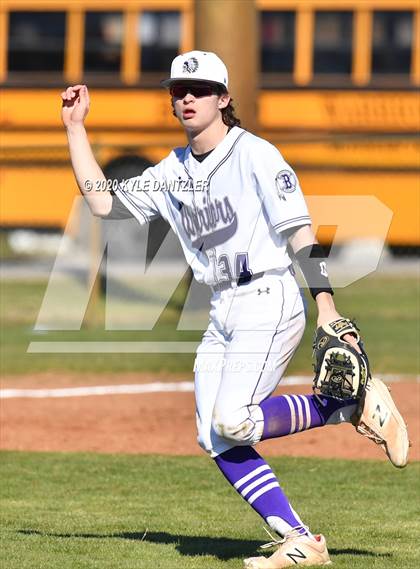 Thumbnail 2 in Bonham vs Whitesboro (Pottsboro Invitational) photogallery.