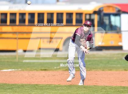 Thumbnail 2 in Bonham vs Whitesboro (Pottsboro Invitational) photogallery.