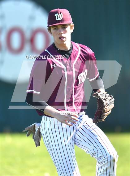 Thumbnail 1 in Bonham vs Whitesboro (Pottsboro Invitational) photogallery.
