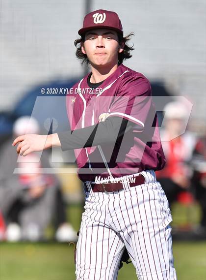 Thumbnail 2 in Bonham vs Whitesboro (Pottsboro Invitational) photogallery.