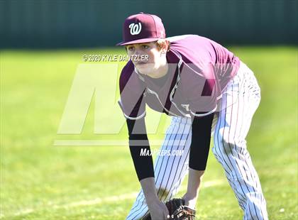 Thumbnail 2 in Bonham vs Whitesboro (Pottsboro Invitational) photogallery.