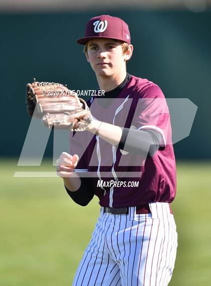 Thumbnail 2 in Bonham vs Whitesboro (Pottsboro Invitational) photogallery.