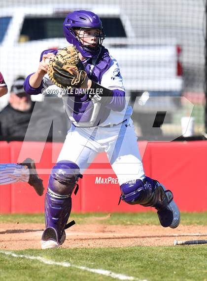 Thumbnail 3 in Bonham vs Whitesboro (Pottsboro Invitational) photogallery.