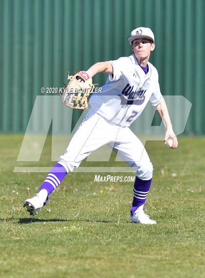 Thumbnail 3 in Bonham vs Whitesboro (Pottsboro Invitational) photogallery.