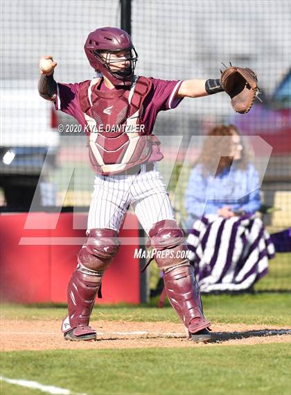 Thumbnail 1 in Bonham vs Whitesboro (Pottsboro Invitational) photogallery.