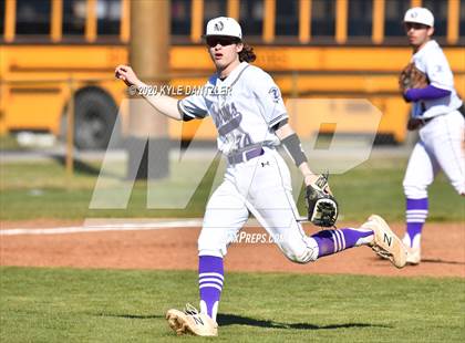 Thumbnail 1 in Bonham vs Whitesboro (Pottsboro Invitational) photogallery.