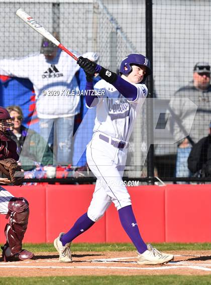 Thumbnail 3 in Bonham vs Whitesboro (Pottsboro Invitational) photogallery.