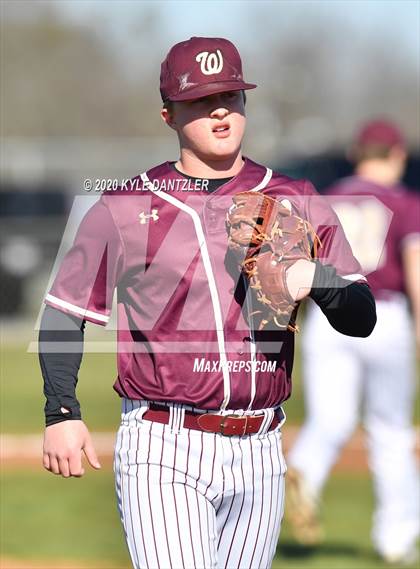 Thumbnail 2 in Bonham vs Whitesboro (Pottsboro Invitational) photogallery.