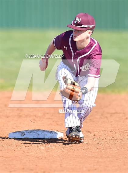 Thumbnail 3 in Bonham vs Whitesboro (Pottsboro Invitational) photogallery.