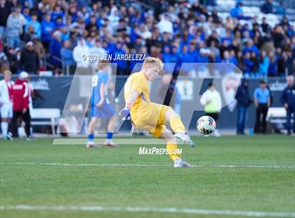 Thumbnail 2 in Cherry Creek vs. Broomfield (CHSAA 5A Final) photogallery.