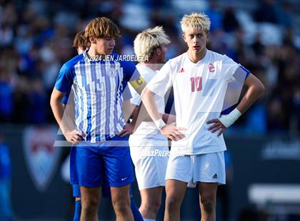 Thumbnail 3 in Cherry Creek vs. Broomfield (CHSAA 5A Final) photogallery.