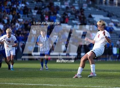 Thumbnail 3 in Cherry Creek vs. Broomfield (CHSAA 5A Final) photogallery.