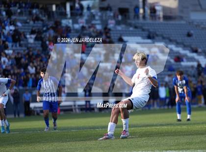 Thumbnail 2 in Cherry Creek vs. Broomfield (CHSAA 5A Final) photogallery.