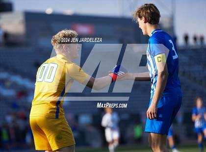 Thumbnail 3 in Cherry Creek vs. Broomfield (CHSAA 5A Final) photogallery.