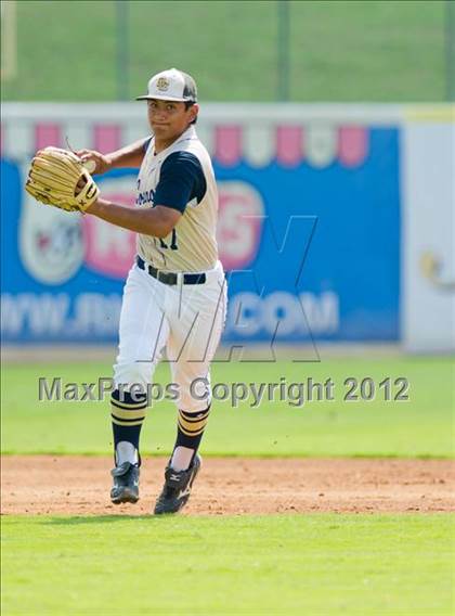 Thumbnail 1 in O'Connor vs. Churchill (UIL Region 4 Regional Quarterfinal Playoff) photogallery.