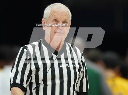 Thumbnail 2 in Damien vs. St. Patrick-St. Vincent (MaxPreps MLK Classic) photogallery.