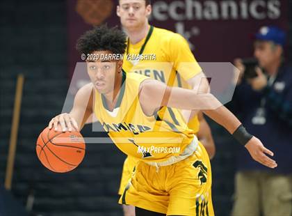 Thumbnail 1 in Damien vs. St. Patrick-St. Vincent (MaxPreps MLK Classic) photogallery.