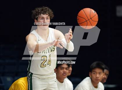Thumbnail 3 in Damien vs. St. Patrick-St. Vincent (MaxPreps MLK Classic) photogallery.