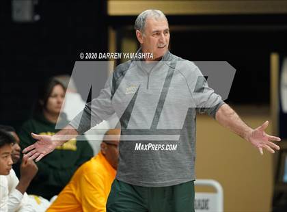 Thumbnail 1 in Damien vs. St. Patrick-St. Vincent (MaxPreps MLK Classic) photogallery.