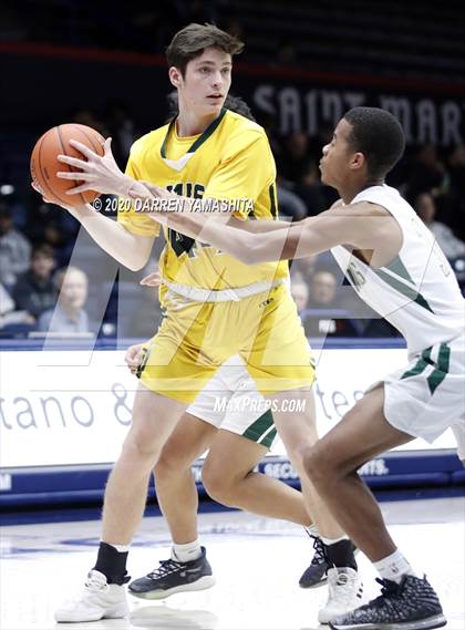 Thumbnail 1 in Damien vs. St. Patrick-St. Vincent (MaxPreps MLK Classic) photogallery.