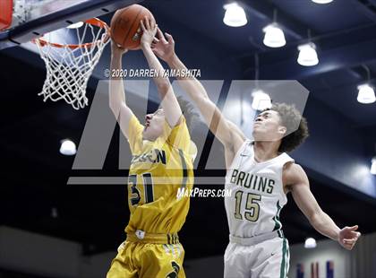 Thumbnail 3 in Damien vs. St. Patrick-St. Vincent (MaxPreps MLK Classic) photogallery.