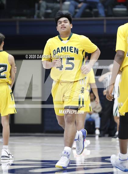 Thumbnail 2 in Damien vs. St. Patrick-St. Vincent (MaxPreps MLK Classic) photogallery.