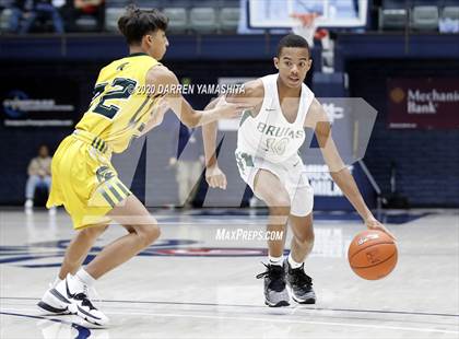 Thumbnail 1 in Damien vs. St. Patrick-St. Vincent (MaxPreps MLK Classic) photogallery.