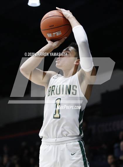 Thumbnail 1 in Damien vs. St. Patrick-St. Vincent (MaxPreps MLK Classic) photogallery.