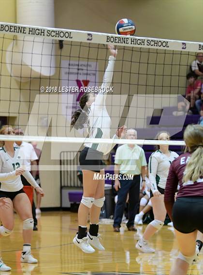 Thumbnail 3 in Marion vs. Johnson City (UIL 3A Bi-District) photogallery.