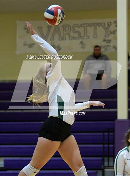 Thumbnail 3 in Marion vs. Johnson City (UIL 3A Bi-District) photogallery.