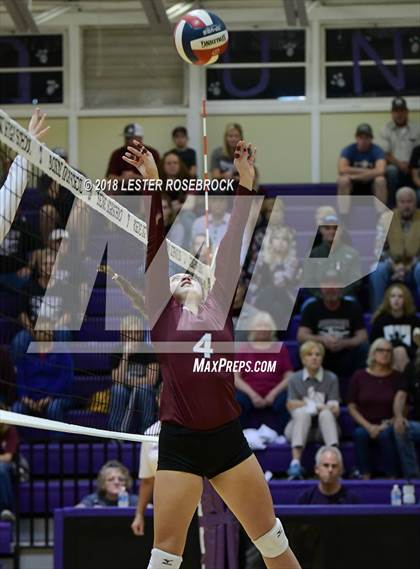Thumbnail 3 in Marion vs. Johnson City (UIL 3A Bi-District) photogallery.