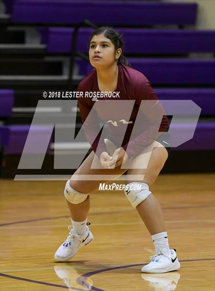 Thumbnail 1 in Marion vs. Johnson City (UIL 3A Bi-District) photogallery.