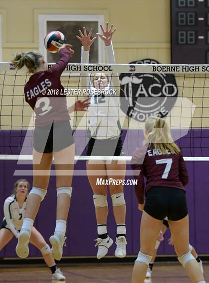 Thumbnail 1 in Marion vs. Johnson City (UIL 3A Bi-District) photogallery.