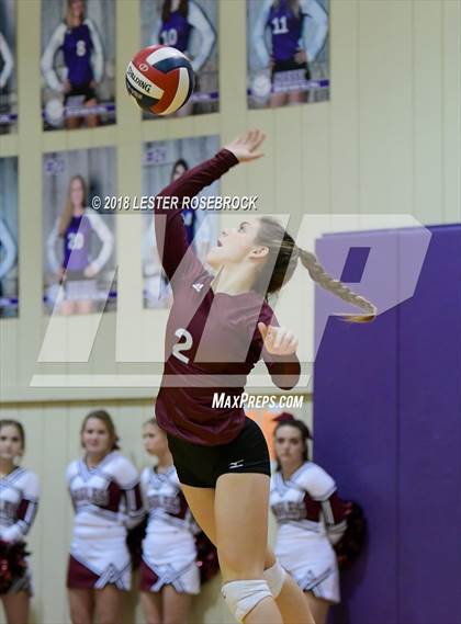Thumbnail 3 in Marion vs. Johnson City (UIL 3A Bi-District) photogallery.