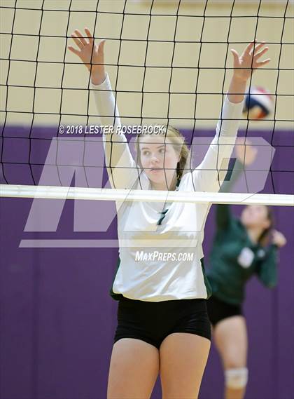 Thumbnail 2 in Marion vs. Johnson City (UIL 3A Bi-District) photogallery.
